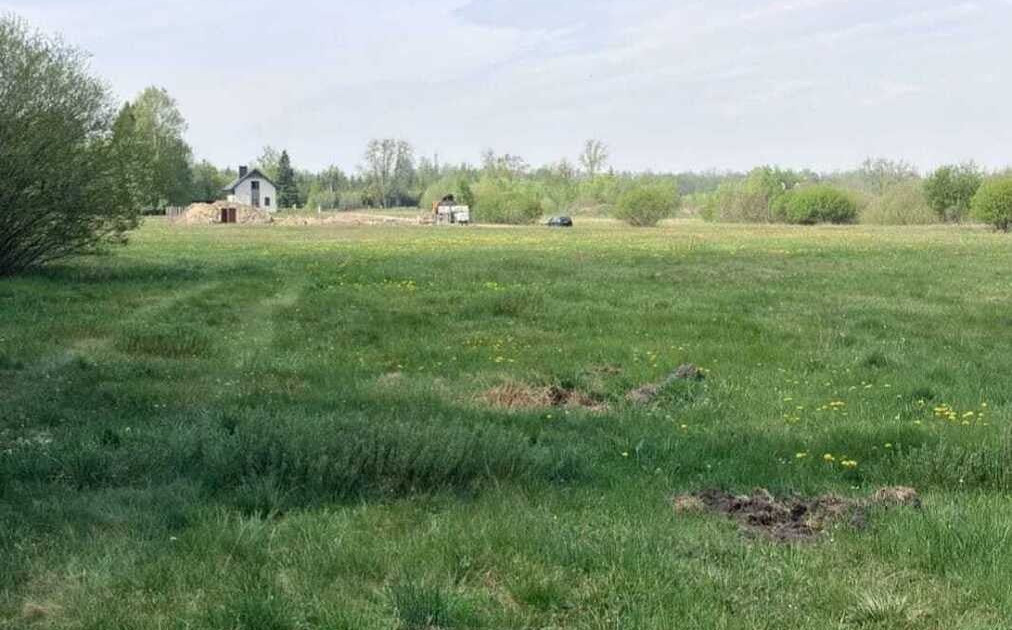 Działka na sprzedaż - Widok 2