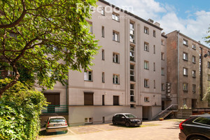 Klimatyczne 113 m² w odnowionej kamienicy z 1936r
