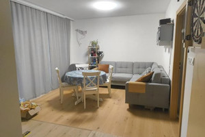 Gotowe do wejścia. 2 M. postojowe, balkon.