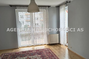 DO ZAMIESZKANIA Z BALKONEM UL. OBOZOWA