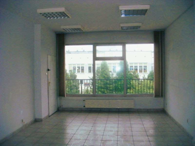 Lokal handlowy, usługowy do wynajęcia - Widok 2