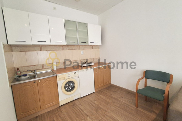 Butas, 24 m²