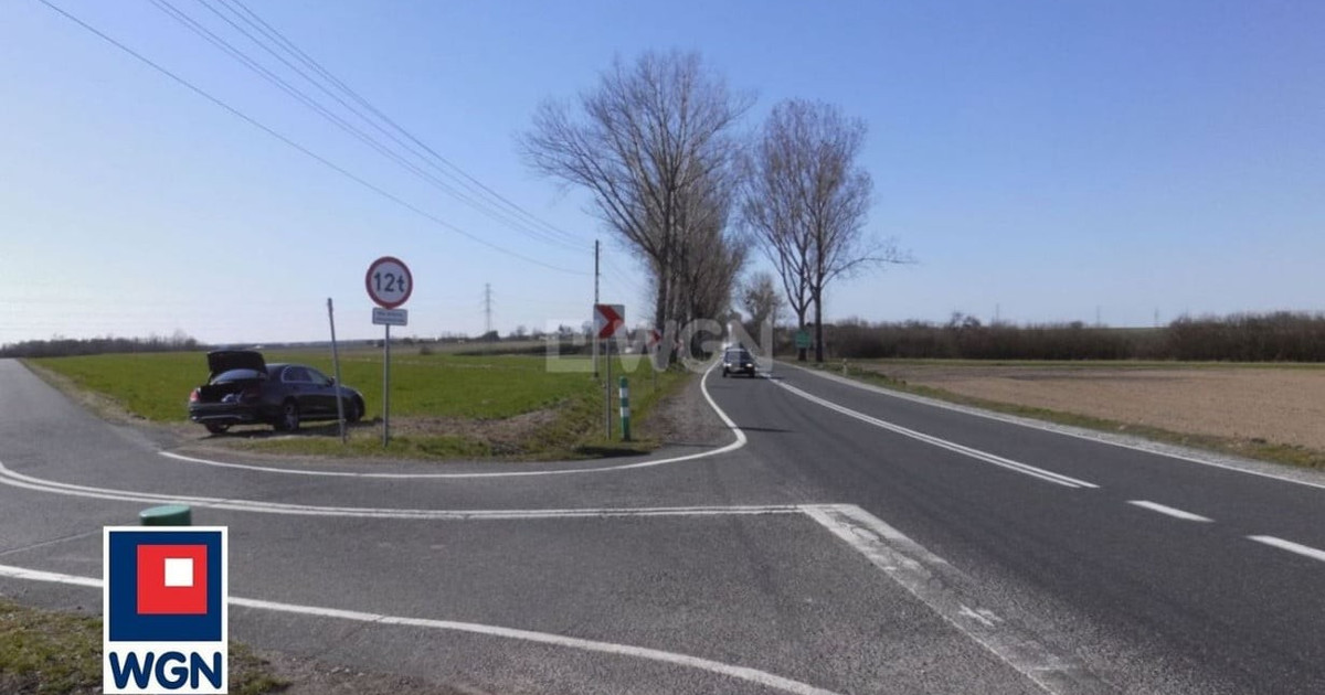 Działka na sprzedaż - Widok 2