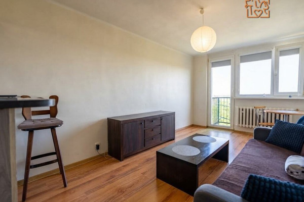 1-soban stan, 37 m²