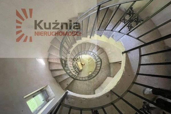 Dom na sprzedaż