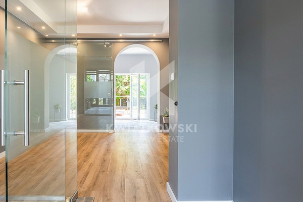Casa, 250 m², terreny 400 m²