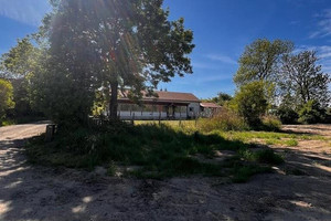 Budynek mieszkalno-usługowy 280m+100m poddasze
