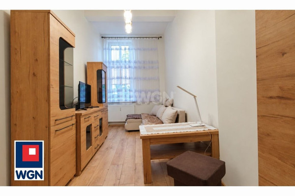 1h asunto, 28 m²