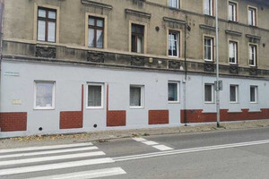 niska cena - 2 pokoje z C.O. ul. Oswobodzenia