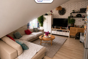 2 pokoje | Balkon | Strych | Warzymice