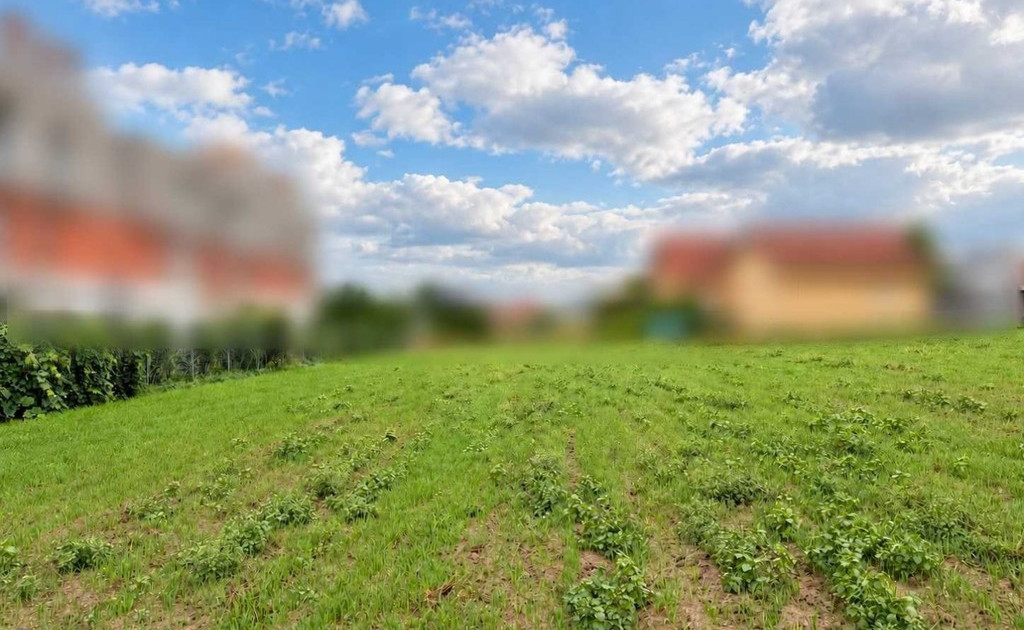 Działka na sprzedaż - Widok 2