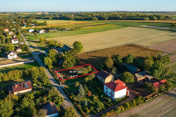 Arsa, 871 m²