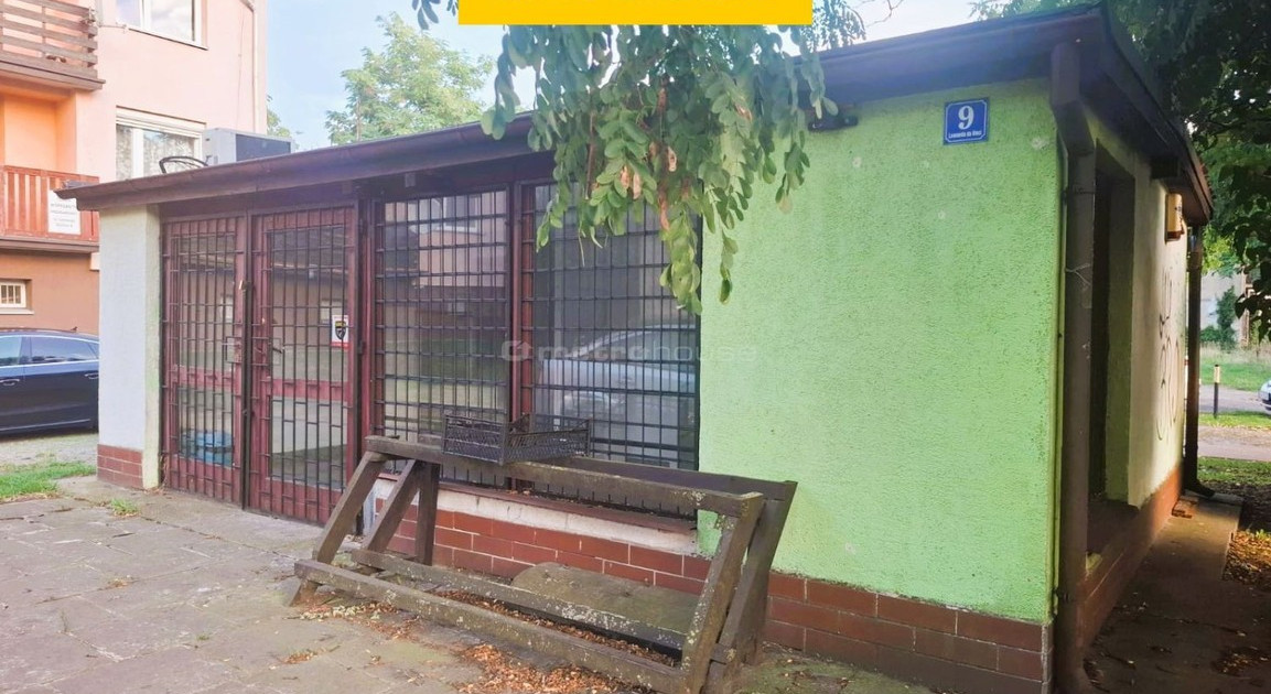 Lokal handlowy, usługowy na sprzedaż - Widok 2