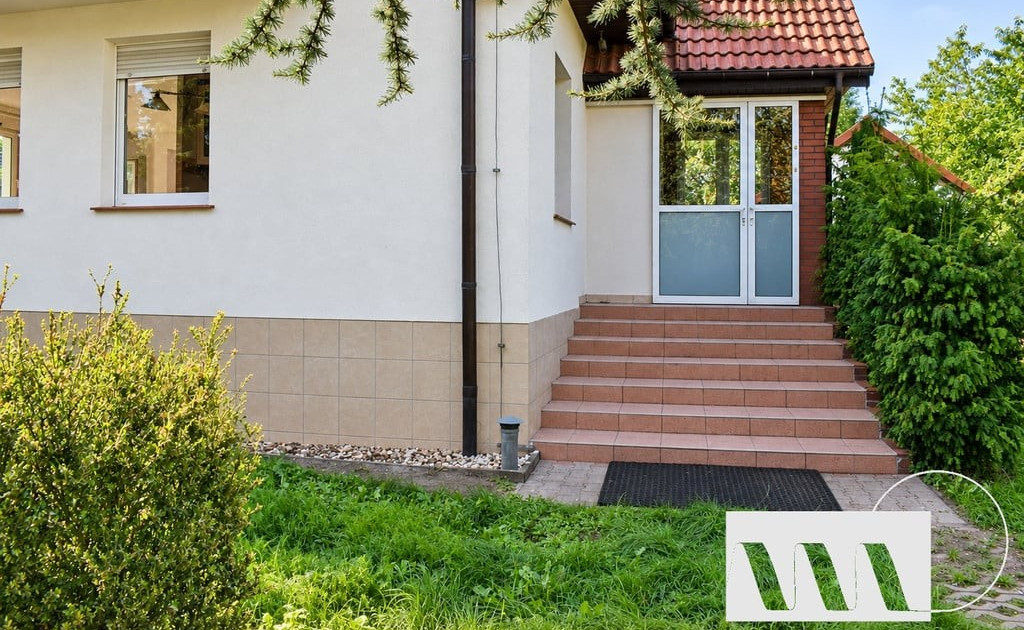 Dom – Borów - Widok 2