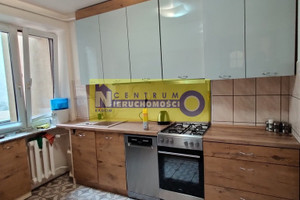 ul. Szpitalna, M4, 59 m2, 1 piętro, balkon.
