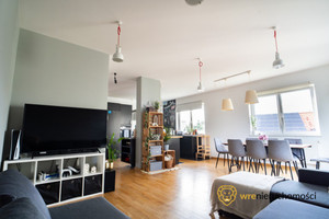 Komfortowy lokal dwupoziomowy | Balkon | Poddasze