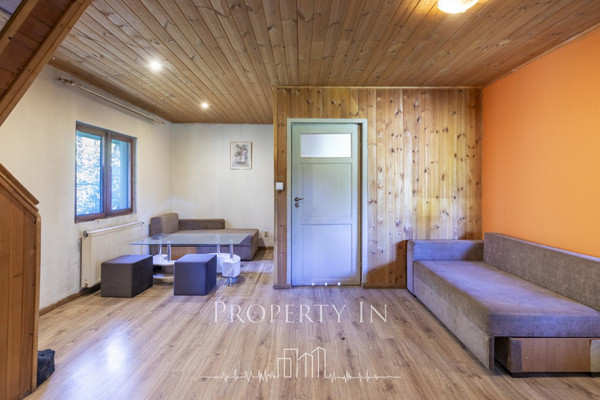 Casă, 86 m², teren 1258 m²