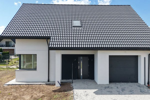 Dom wolnostojący z garażem / Gotowy do odbioru/ Działka 3,6a