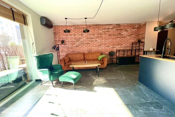 Byt 1-izbový, 54 m²