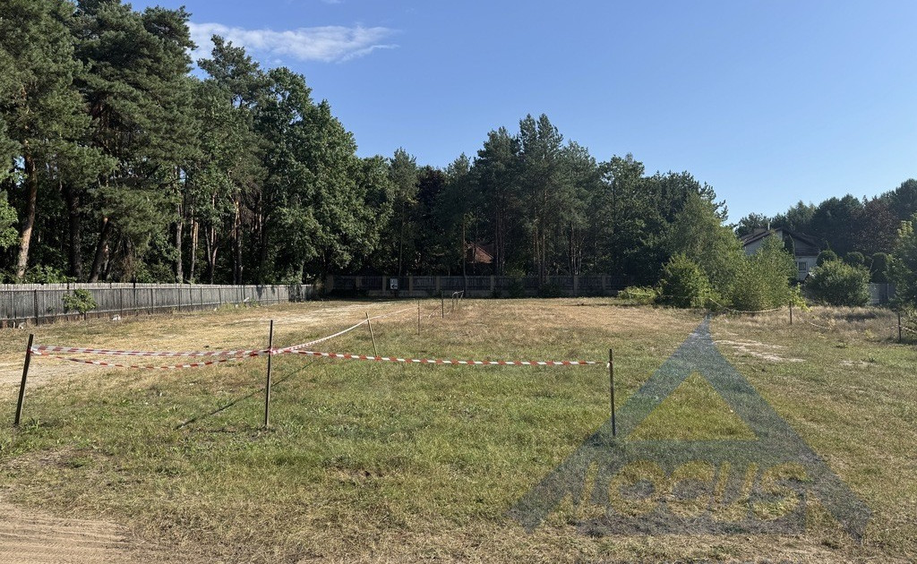 Działka na sprzedaż - Widok 2
