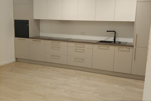 Nowoczesny apartament 3 pok. z ogródkiem