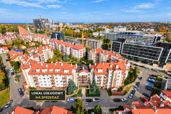 Lokal handlowy, usługowy na sprzedaż