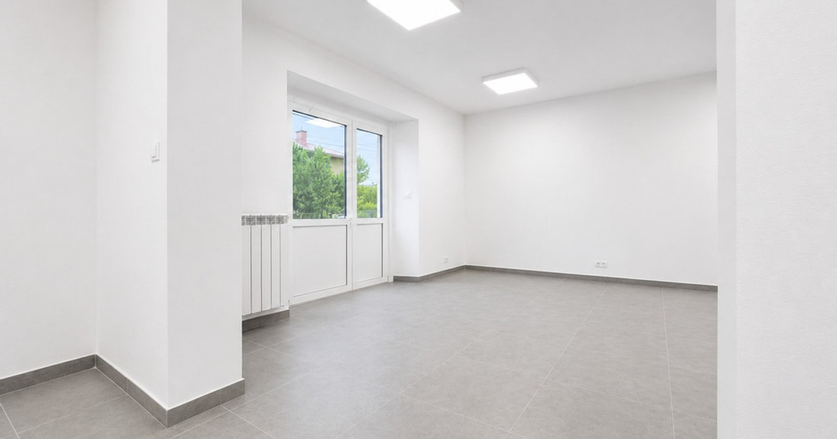 Lokal handlowy, usługowy na sprzedaż - Widok 2