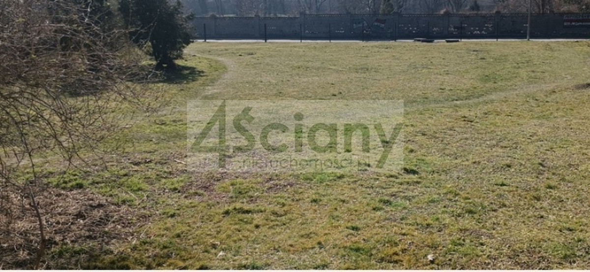 Działka na sprzedaż - Widok 2