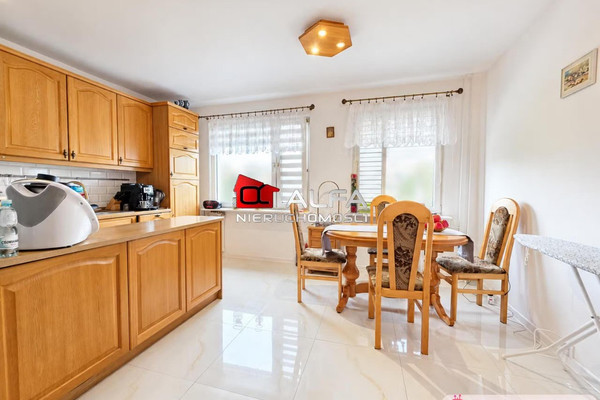 Apartament me 3 dhoma, 52 m²