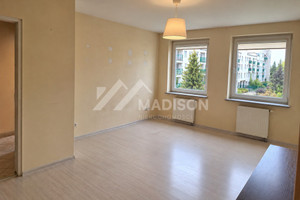 48 m² | 2 pokoje I metro Stokłosy | garaż | balkon