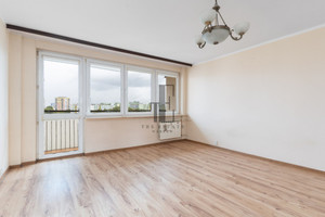 2 pokoje, duży balkon z widokiem | Chomiczówka