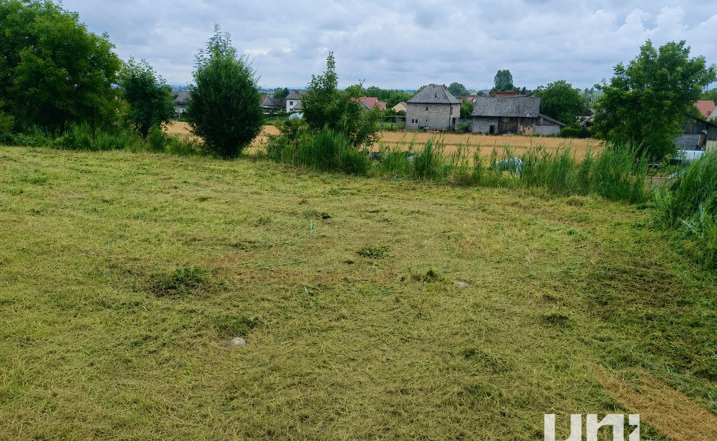Działka na sprzedaż - Widok 2
