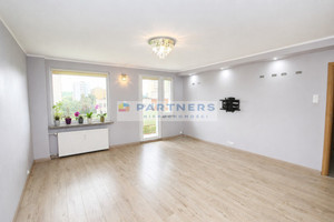 wysoki standard/71,5 m2/winda z poz. "0"