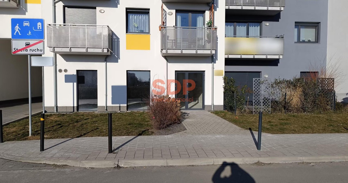 Lokal handlowy, usługowy do wynajęcia - Widok 2