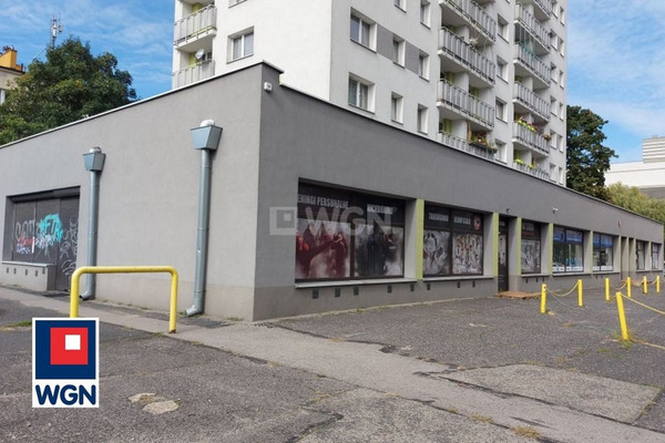 Lokal handlowy, usługowy na sprzedaż
