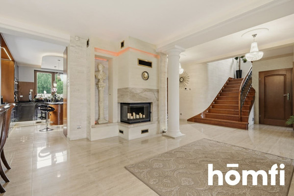 Maison, 378 m², terrain 3482 m²