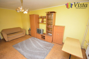 2 pokoje, balkon, 1. piętro, miejskie ogrzewanie