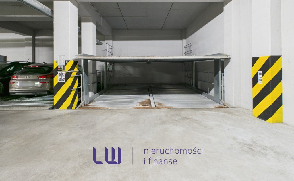 Nieruchomość komercyjna na sprzedaż - Widok 2