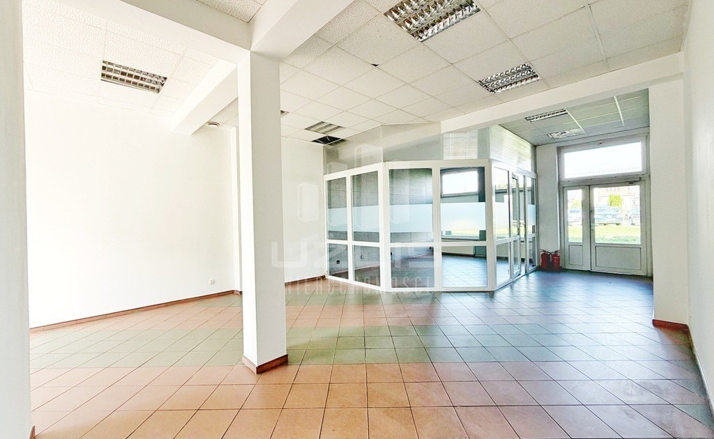 Lokal handlowy, usługowy do wynajęcia - Widok 2
