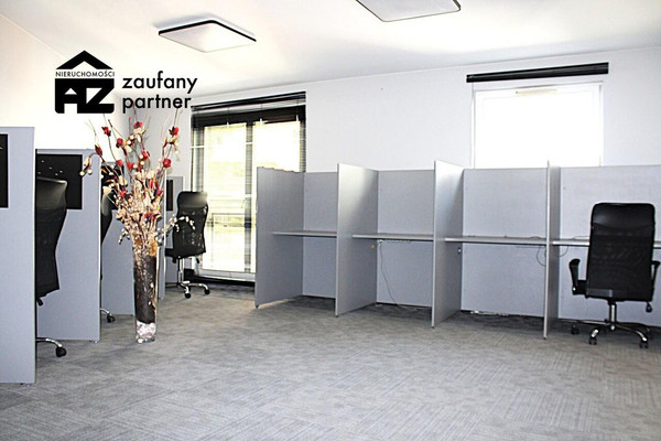 Poslovni prostor, 90 m²