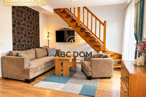 3 pokoj, 45 m² (ok. 80m2 z poddaszem)
