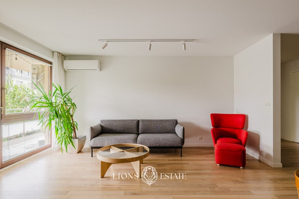 2 herbergja, 80 m²