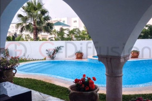 Dom na sprzedaż 600m2 Tunis - zdjęcie 1