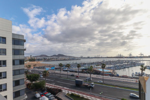 Komercyjne do wynajęcia 132m2 Wyspy Kanaryjskie Las Palmas de Gran Canaria - zdjęcie 1