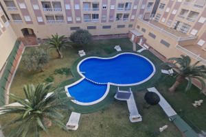 Mieszkanie na sprzedaż 60m2 Walencja Alicante Torrevieja - zdjęcie 1