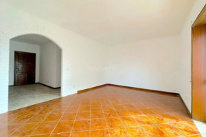 Mieszkanie na sprzedaż 138m2 Porto Maia - zdjęcie 1