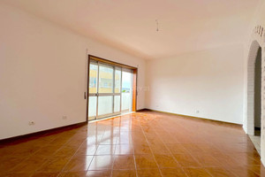 Mieszkanie na sprzedaż 138m2 Porto Maia - zdjęcie 3