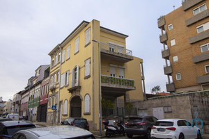 Dom na sprzedaż 180m2 Porto Porto - zdjęcie 1