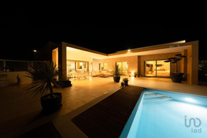 Dom na sprzedaż 200m2 Leiria Caldas da Rainha - zdjęcie 1