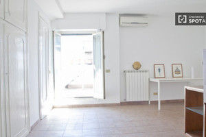 Mieszkanie do wynajęcia 35m2 Lacjum Roma - zdjęcie 2